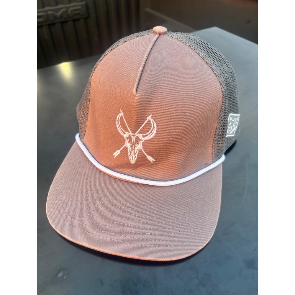 Southern String Hat Co Mens Trucker Hat Brown Grey Bull Skull Rope Snapback Cap